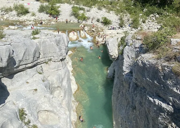 Appartamento Confort, Chic & Spacieux De Les Pins &