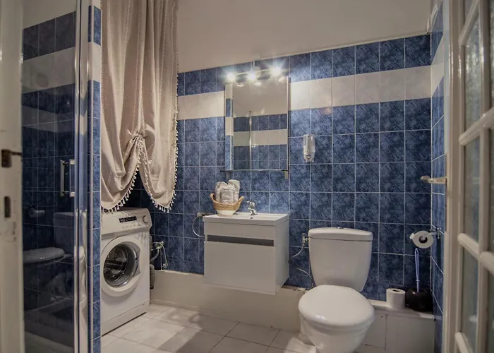 Confort, Chic & Spacieux De Les Pins &