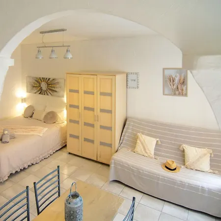 Confort, Chic & Spacieux De Les Pins & Daire